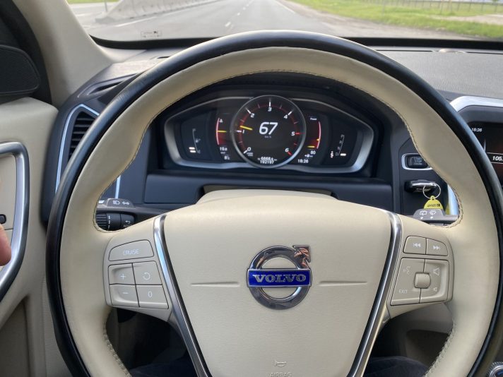 VOLVO XC60 2.4D 5-cilindru dzinējs  133kw
