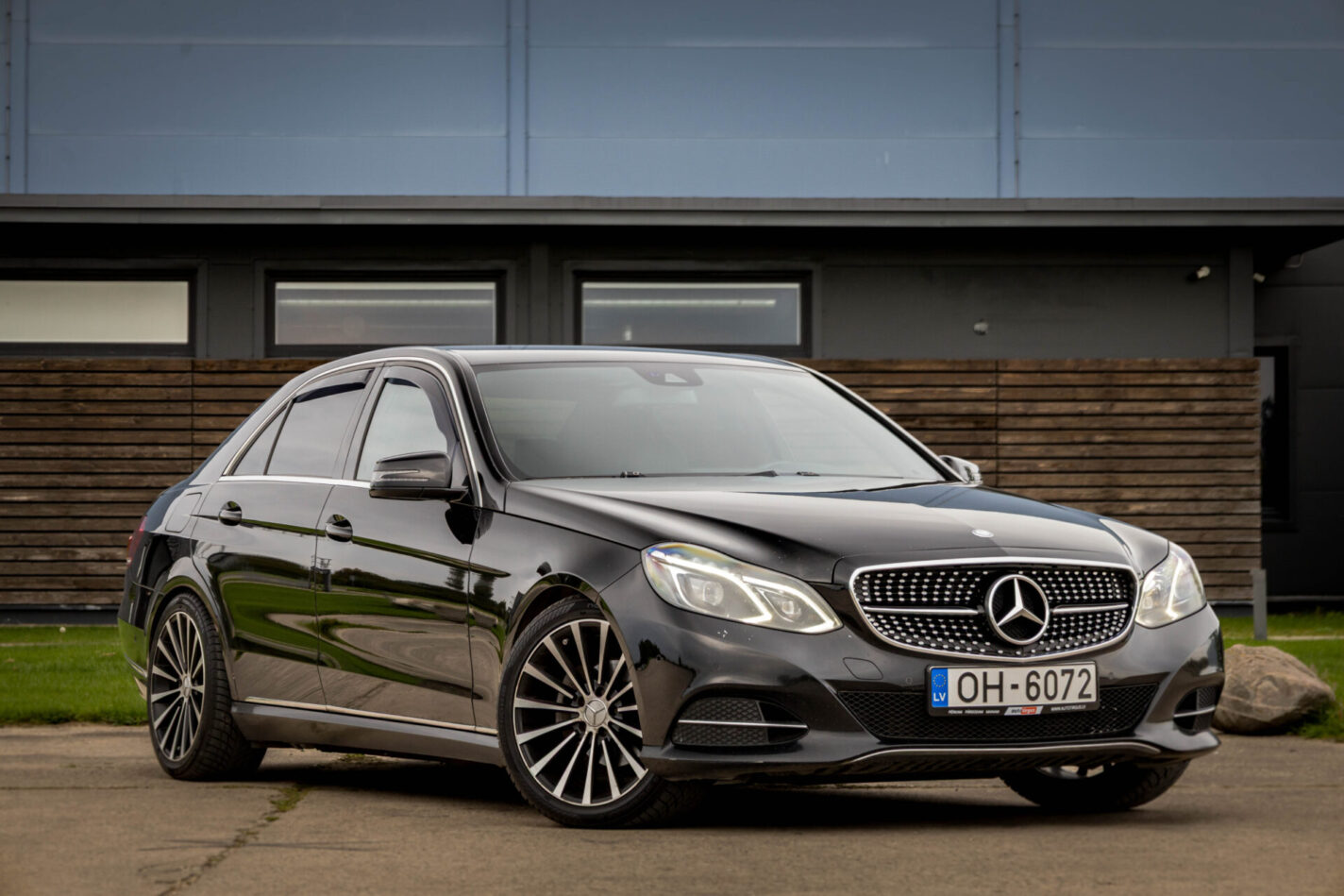 MERCEDES BENZ E200 CDI