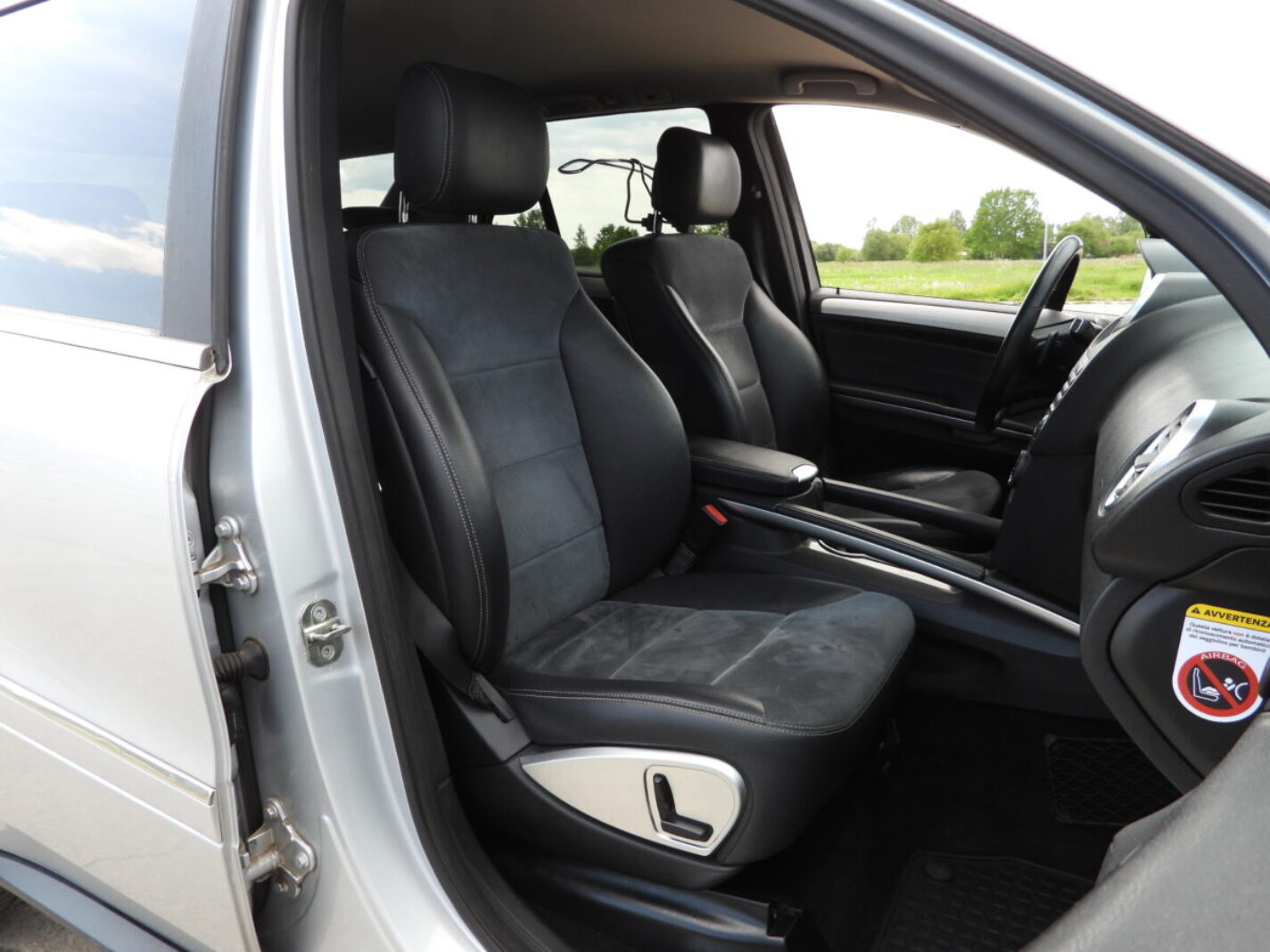 MERCEDES BENZ ML320