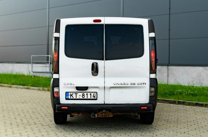 OPEL VIVARO