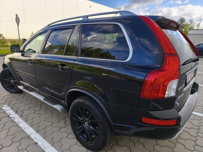 Summum, Volvo XC90, D-5 199.350 km.