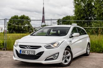 HYUNDAI I40