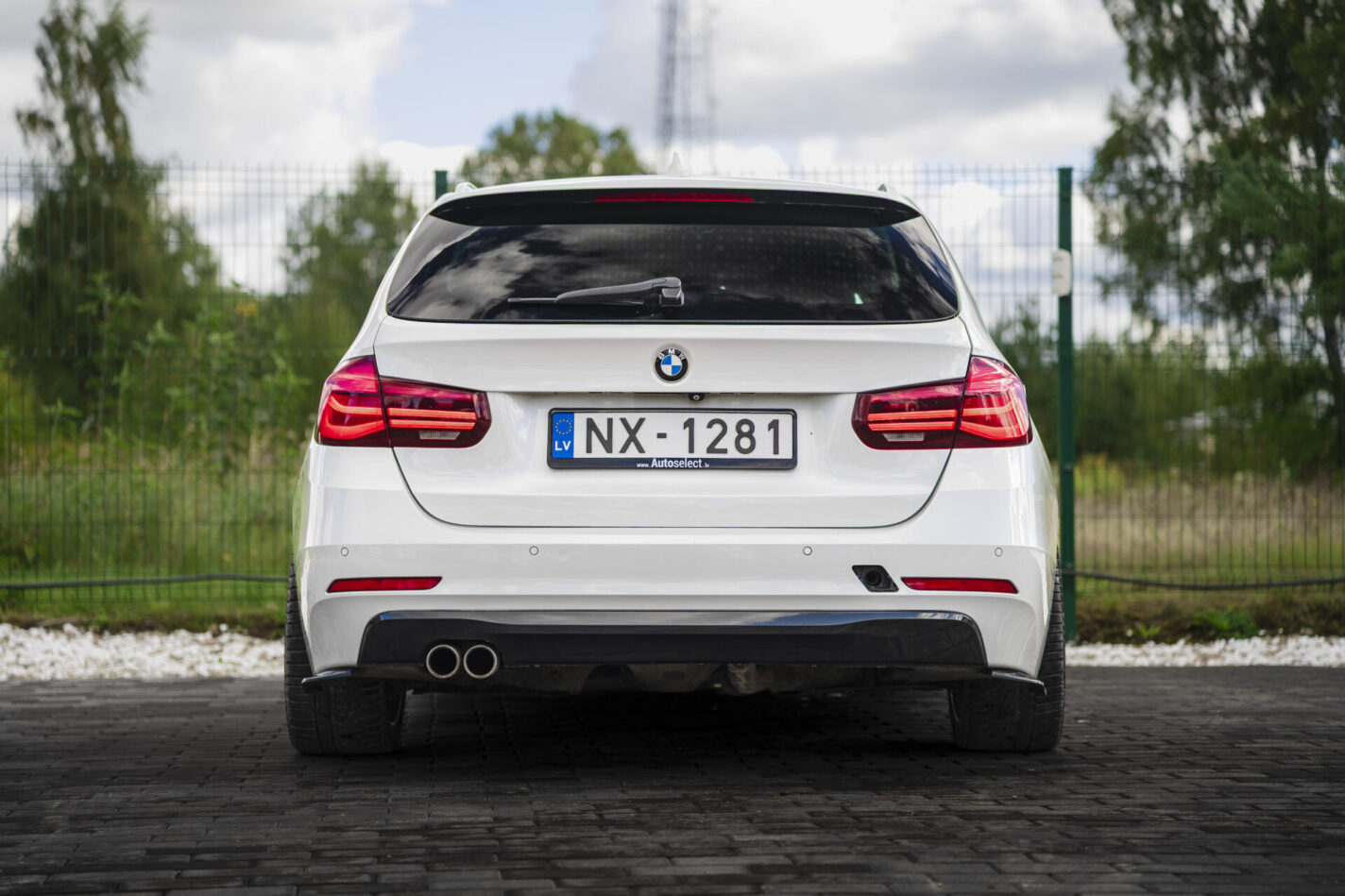 BMW 318 M-PACK