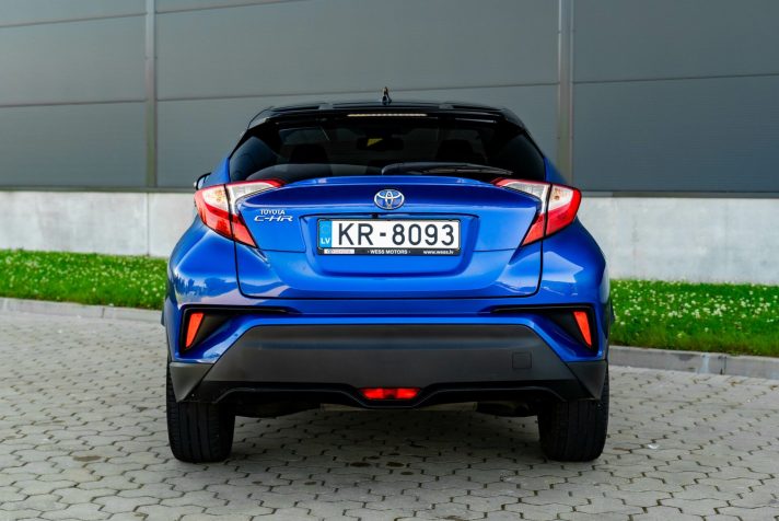 TOYOTA C-HR