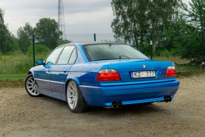 BMW 740I INDIVIDUAL