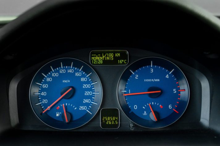 VOLVO C30