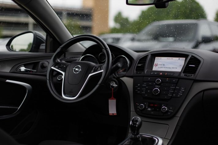 OPEL INSIGNIA