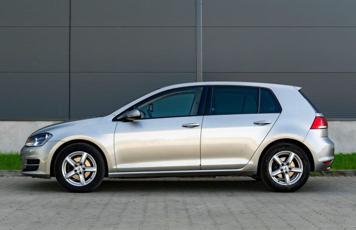 VW GOLF