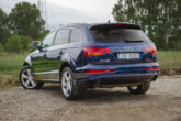 AUDI Q7 S-LINE