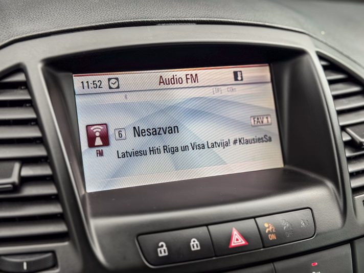 OPEL INSIGNIA SPORTS TOURER