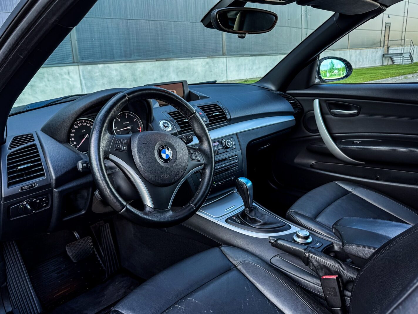 BMW 120