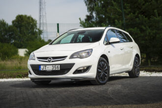 OPEL ASTRA SPORTS TOURER
