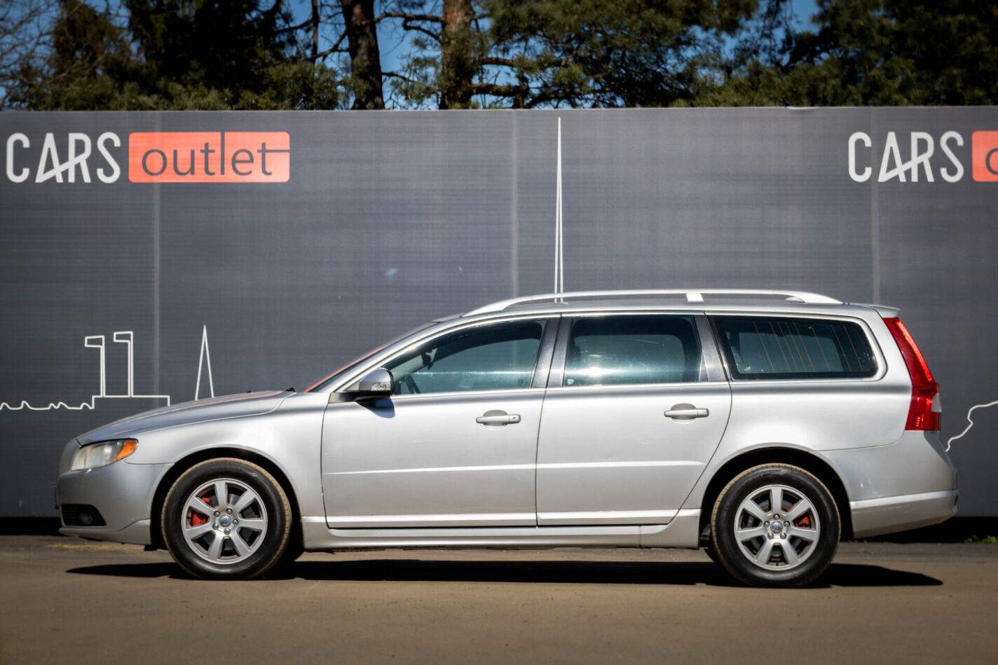 VOLVO V70
