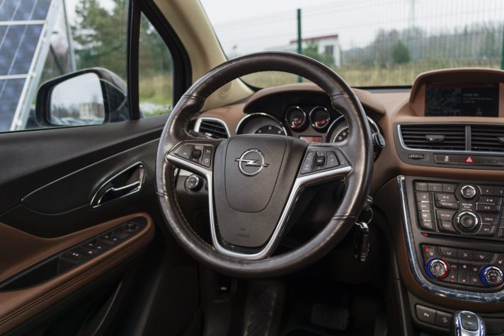 OPEL MOKKA
