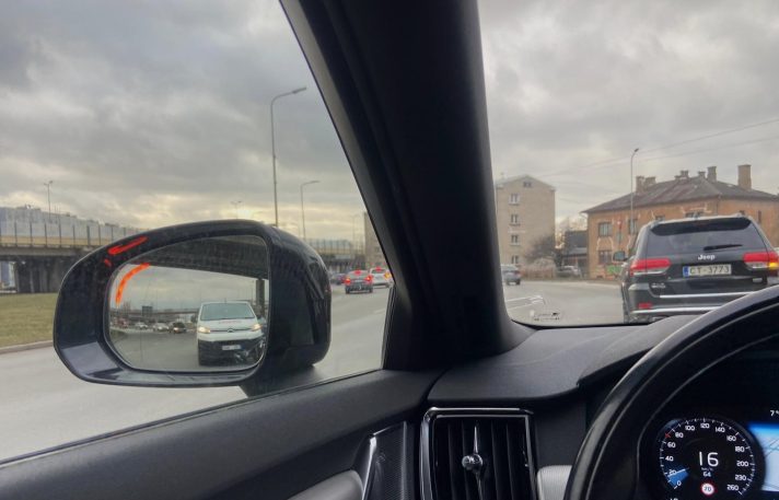 Tikko ievests. Volvo V90 Cross Country Awd. 2.0 D5 (173 kw-235 zs) Dīzelis. ar Automātisko ātrumkārbu.