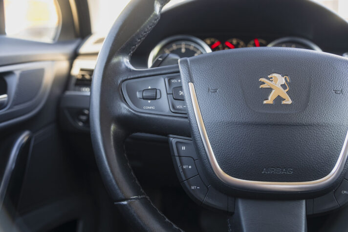 PEUGEOT 508
