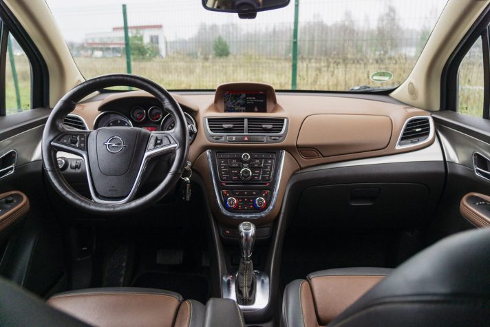 OPEL MOKKA