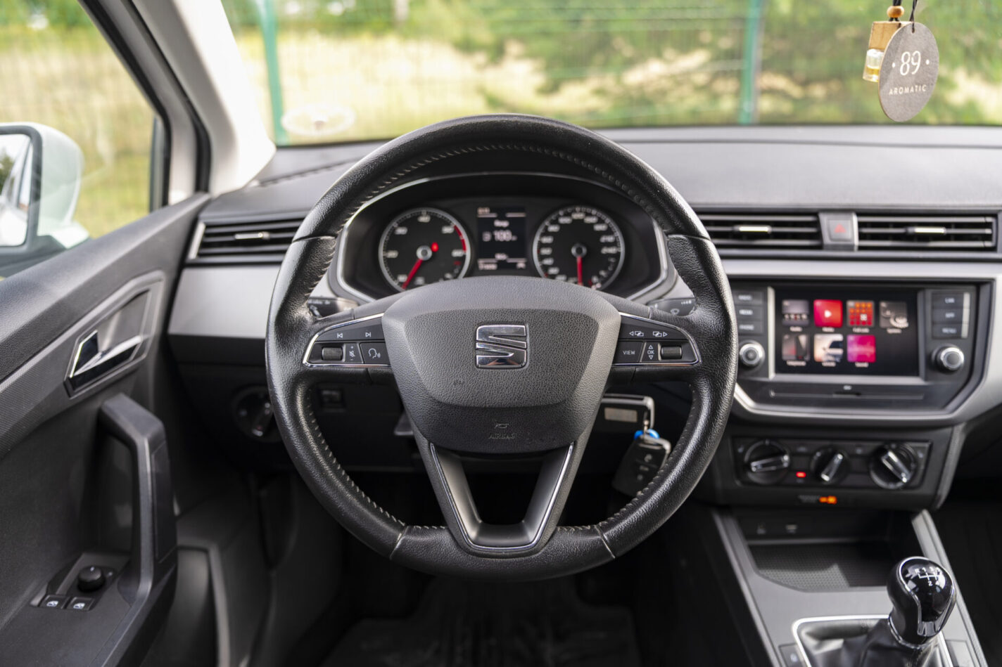 SEAT IBIZA