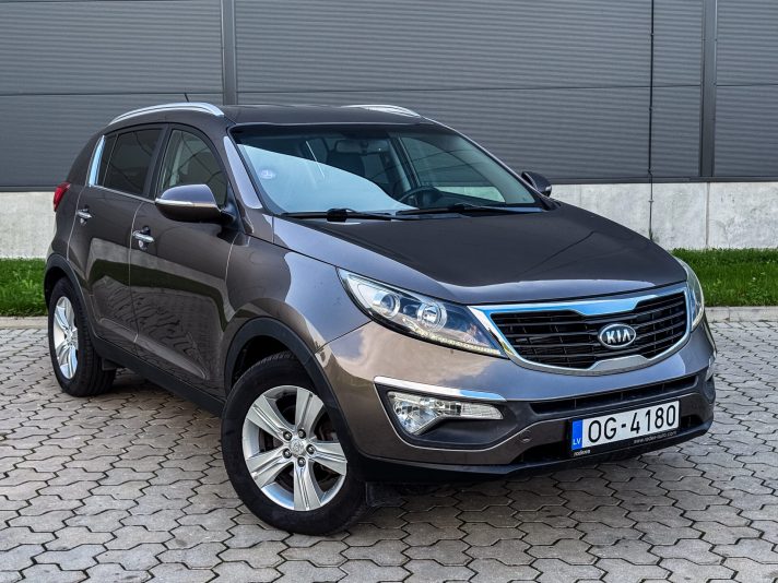 KIA SPORTAGE