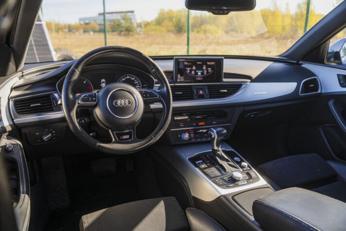 AUDI A6 S-LINE AVANT QUATTRO