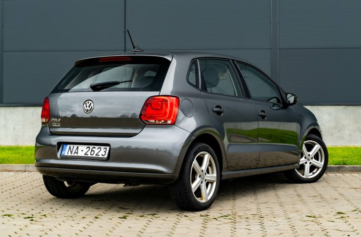 VW POLO