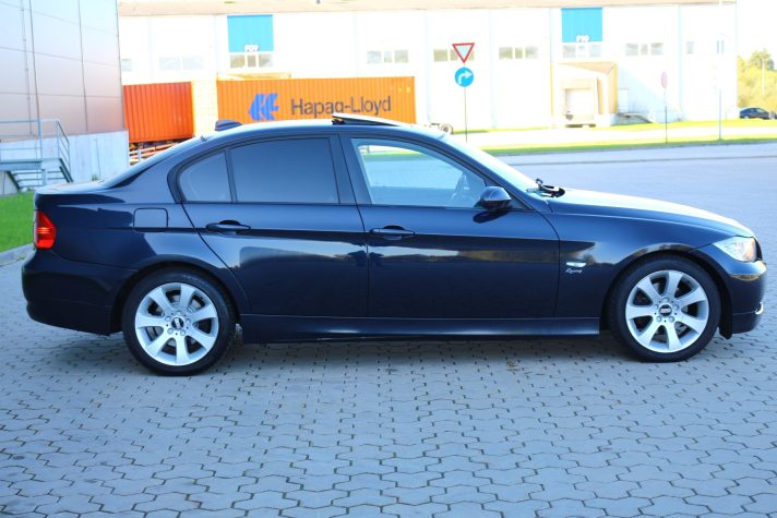BMW 320 120KW. AUTOMĀTS
