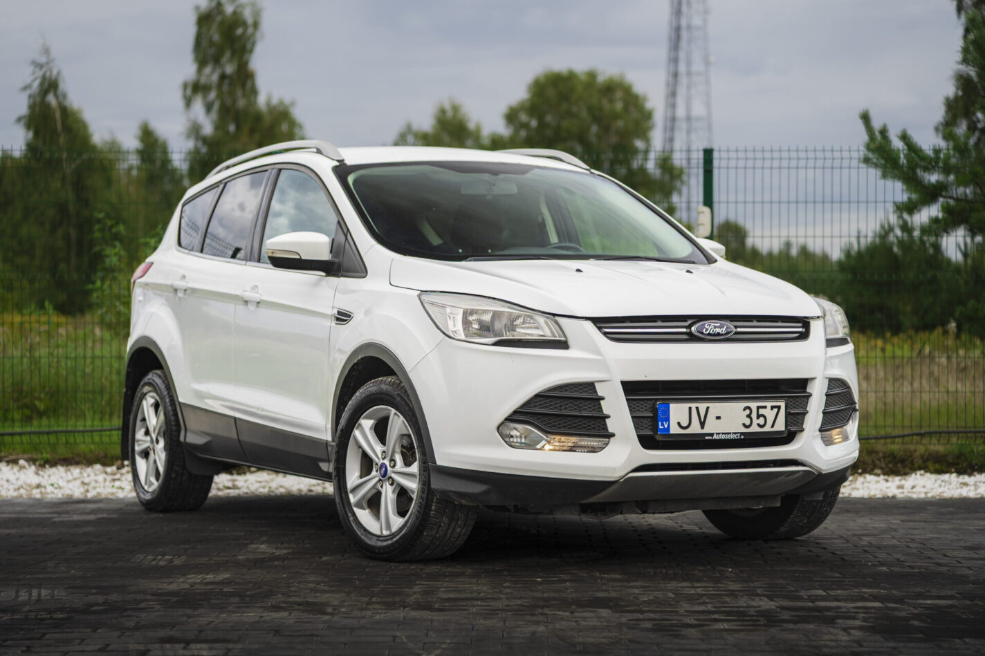 FORD KUGA