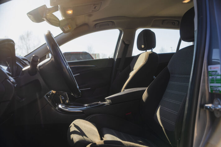 OPEL INSIGNIA SPORTS TOURER SW 4x4