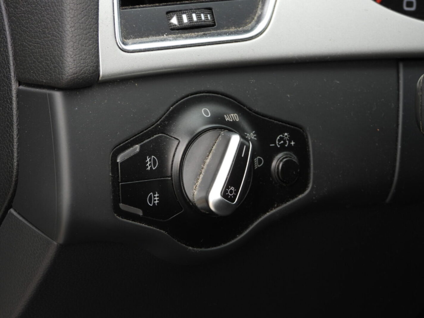 AUDI A4 S-LINE