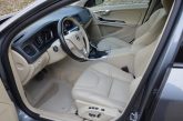 Tikko ievests.   Volvo V60 Cross Country Summum 2.4 Dīzelis 4×4 Awd . Ar automātisko ātrumkārbu.