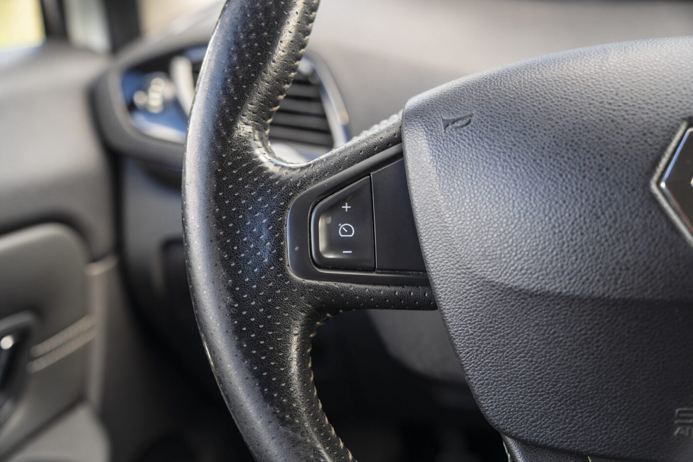 RENAULT MEGANE SCENIC