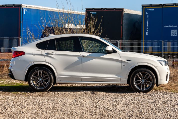 BMW X4 M-PACKET