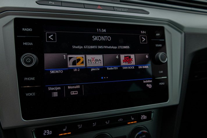 VW PASSAT