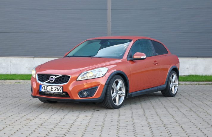 VOLVO C30 1.6D MOMENTUM