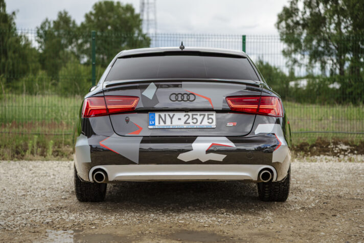 AUDI A6 LIMOUSINE QUATTRO