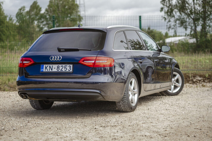 AUDI A4 AVANT FACE-LIFT