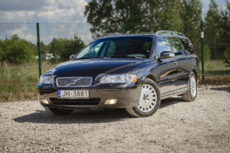VOLVO V70