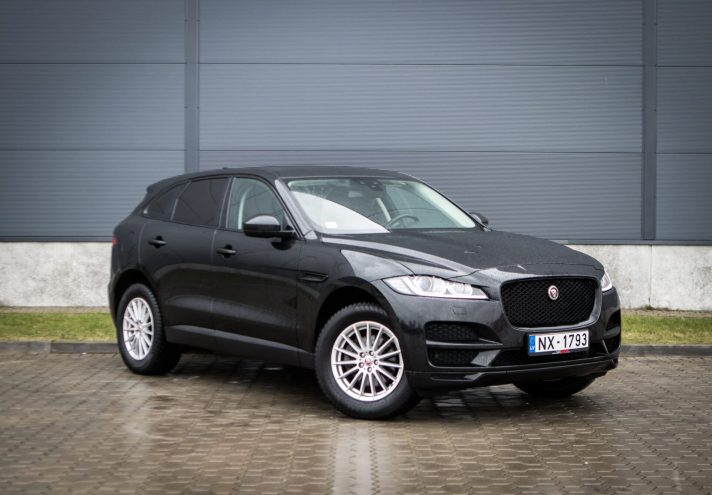 Jaguar F-Pace