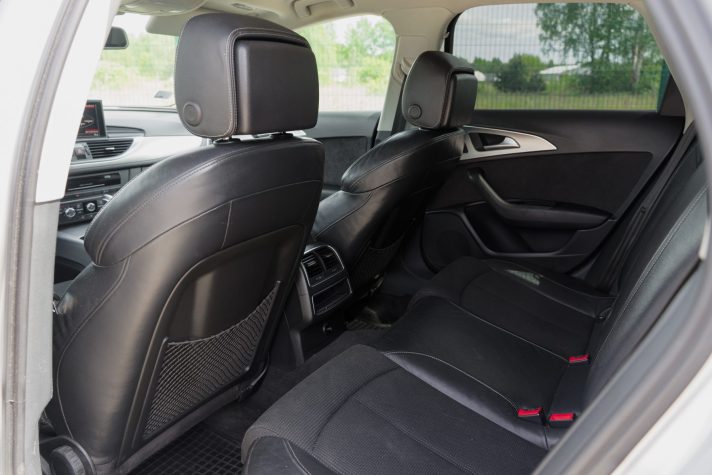 AUDI A6 AVANT QUATTRO S-LINE