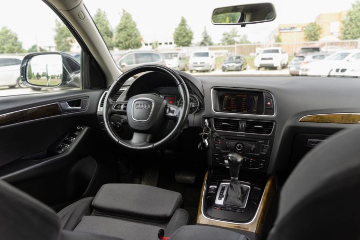 AUDI Q5 QUATTRO