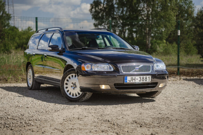 VOLVO V70