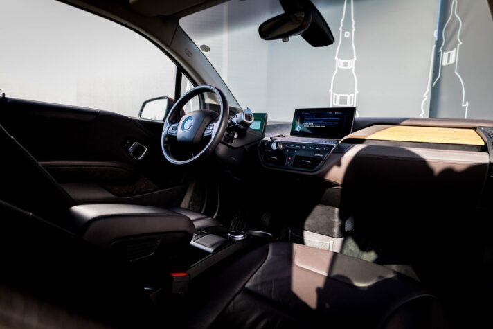 BMW I I3