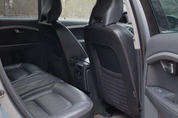 Tikko ievests. Volvo Xc70 2.4D5 (158kw-215z/s) Dīzelis 4×4 Awd pilnpiedziņas ar automātisko ātrumkārbu.
