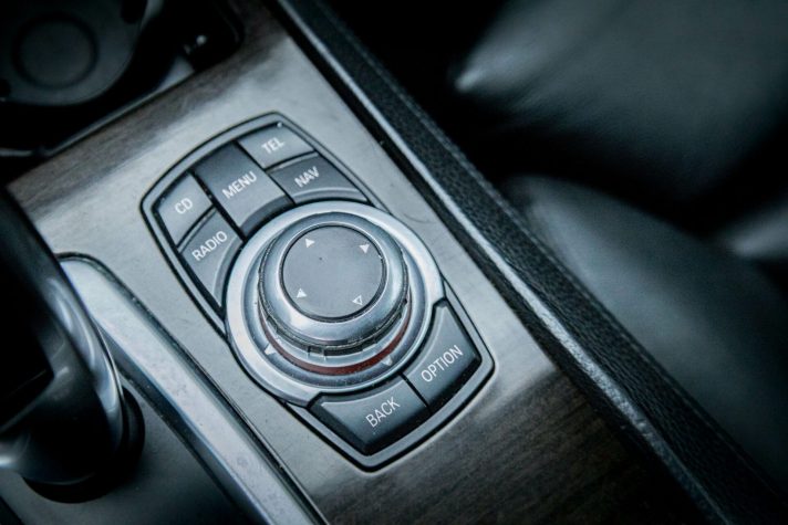 BMW 730