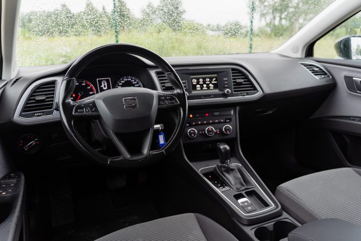 SEAT LEON ST