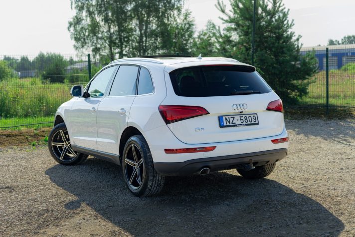 AUDI Q5 QUATTRO