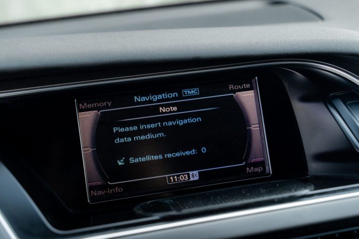 AUDI A4 AVANT