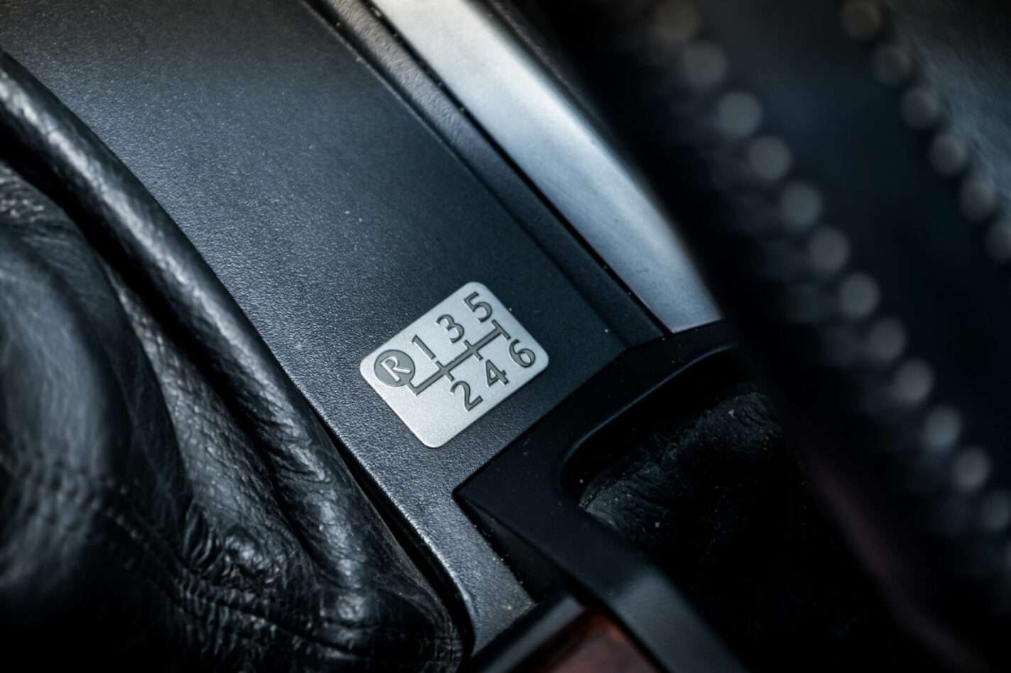 LEXUS IS 220