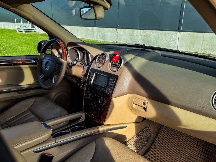 MERCEDES BENZ ML 320