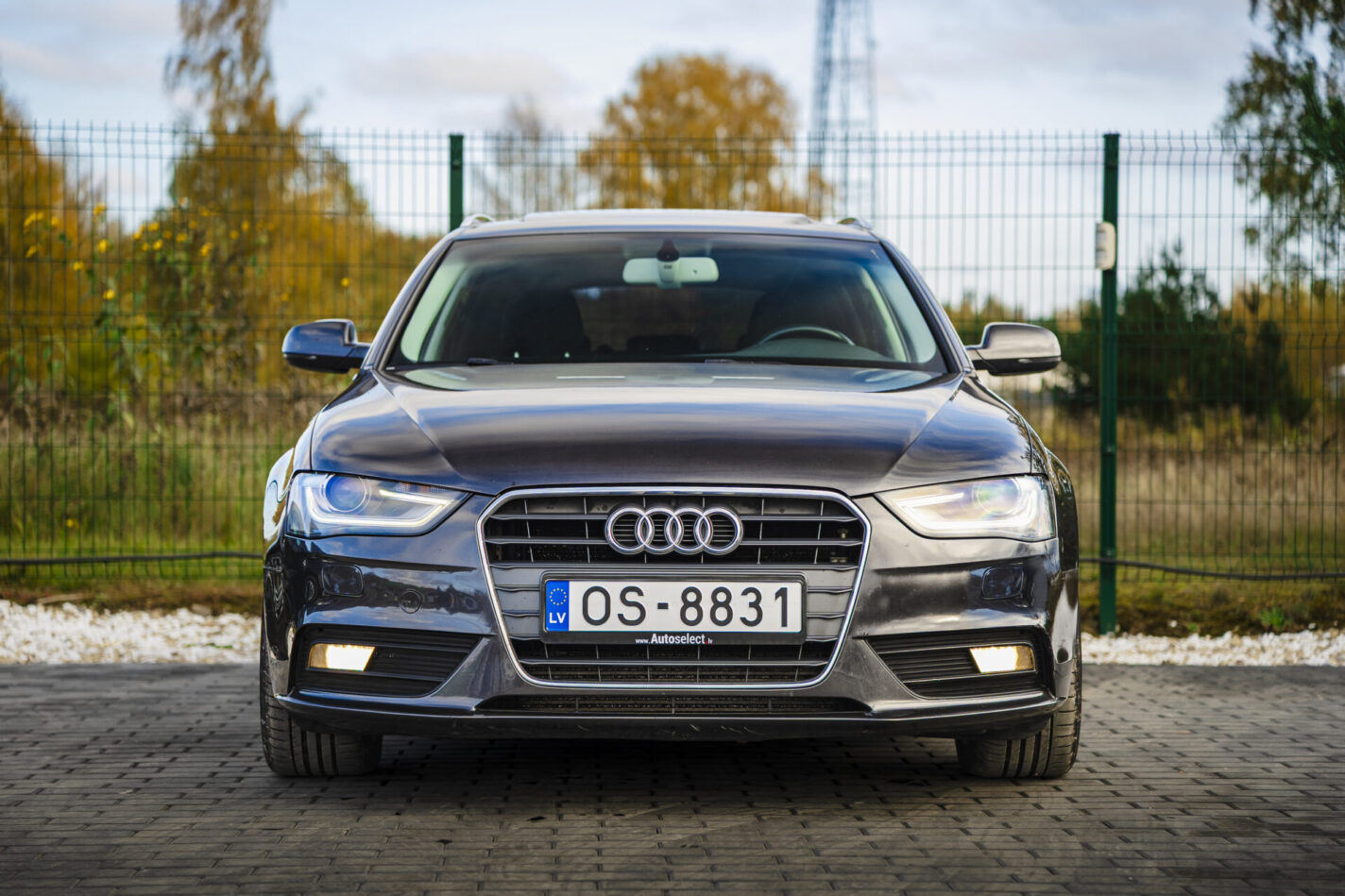 AUDI A4 AVANT